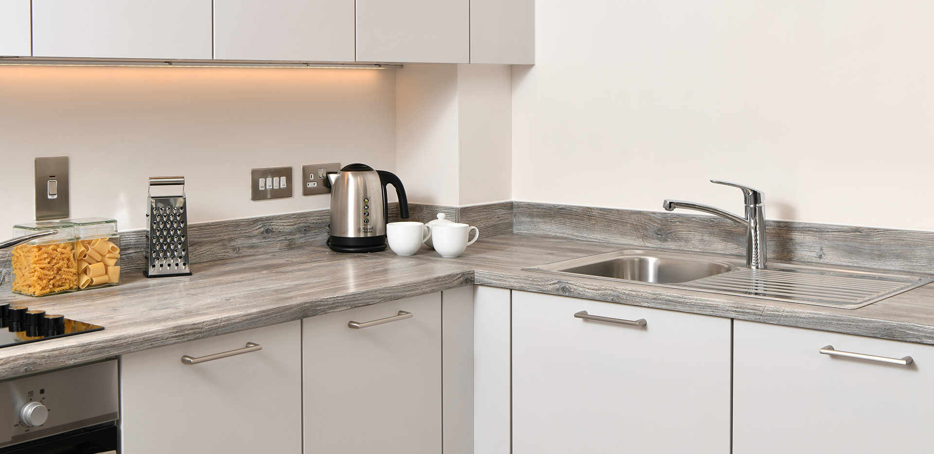 Berkeley, The Waterside at Royal Worcester, Showhome Interior, Kitchen