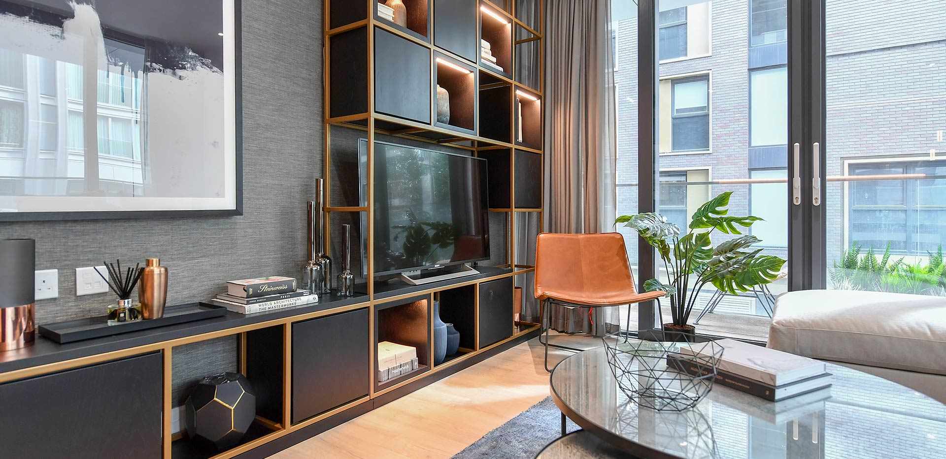 Berkeley, Goodman's Fields, Living Room