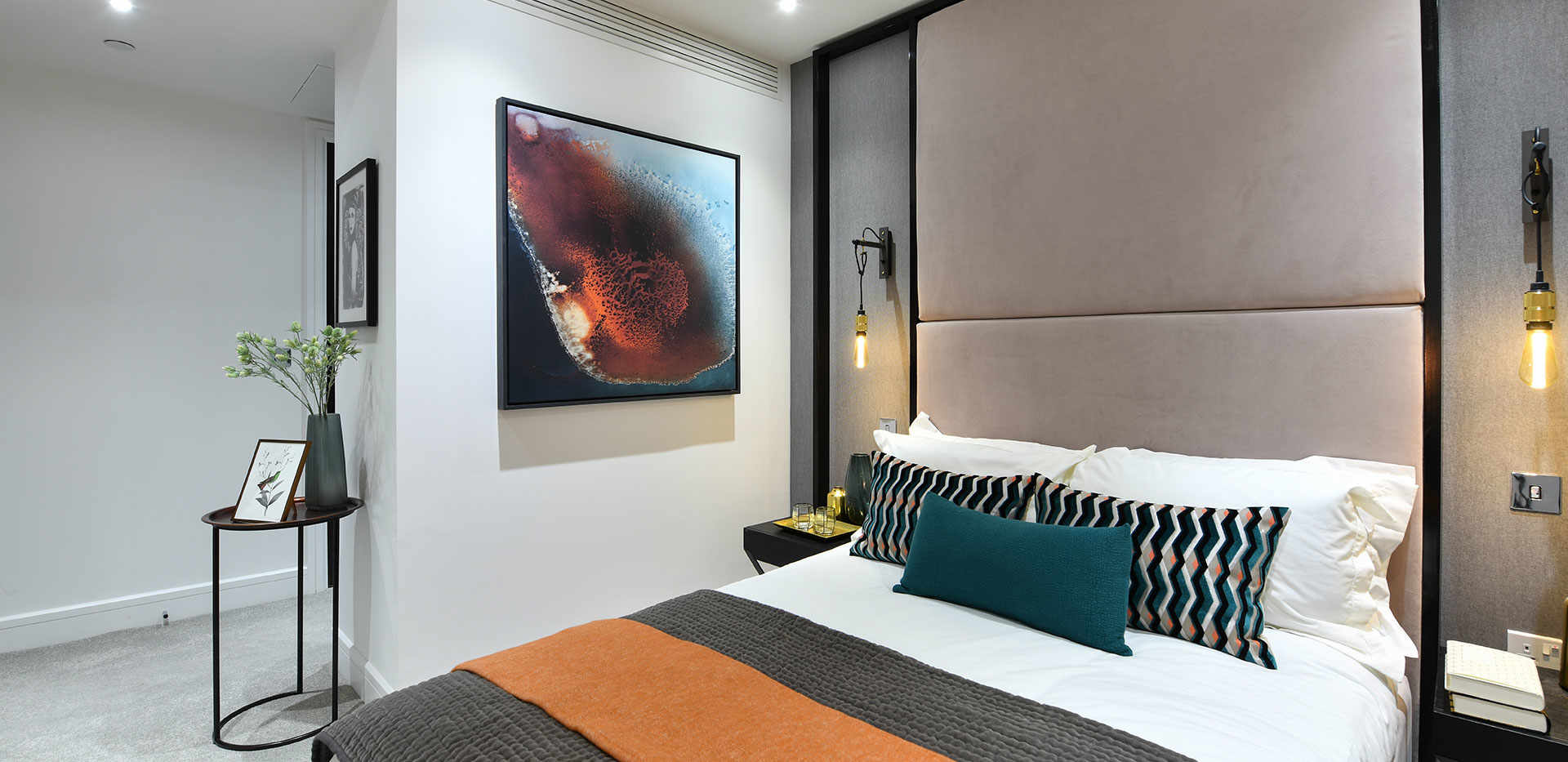 Berkeley, Goodman's Fields, Bedroom