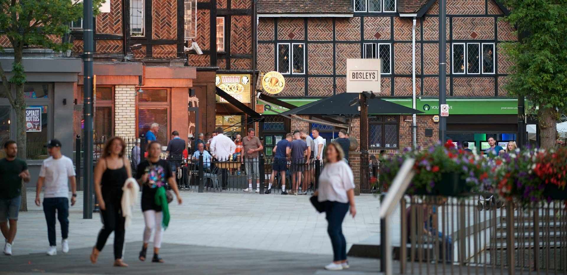 St William, The Arches, Local Area