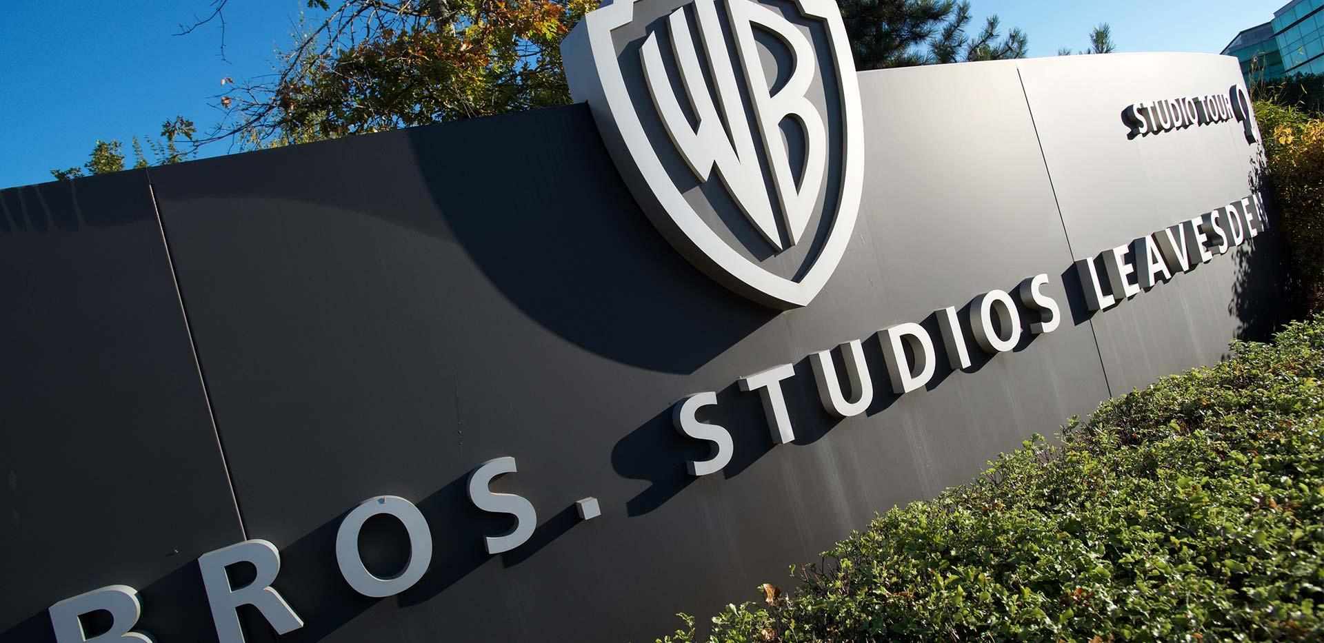 St William, The Arches, Local Area