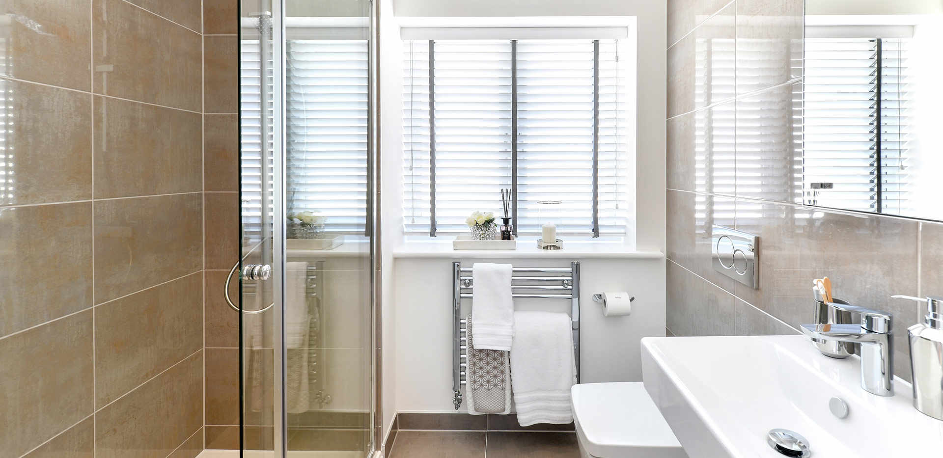 Berkeley, Holborough Lakes, Providence Walk, Three Bedroom Showhome, En Suite