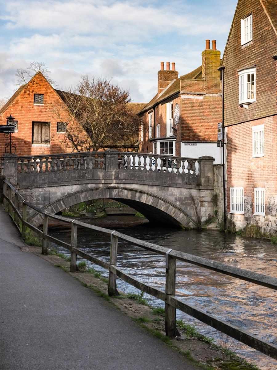 Berkeley, Knights Quarter, Local Area, River