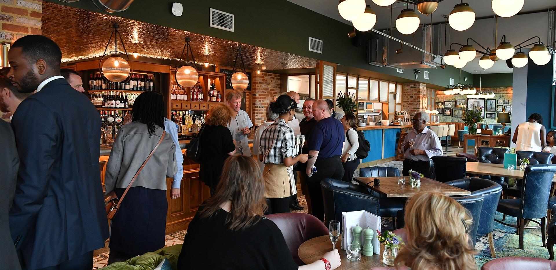 Berkeley, Woodberry Down, Local Area