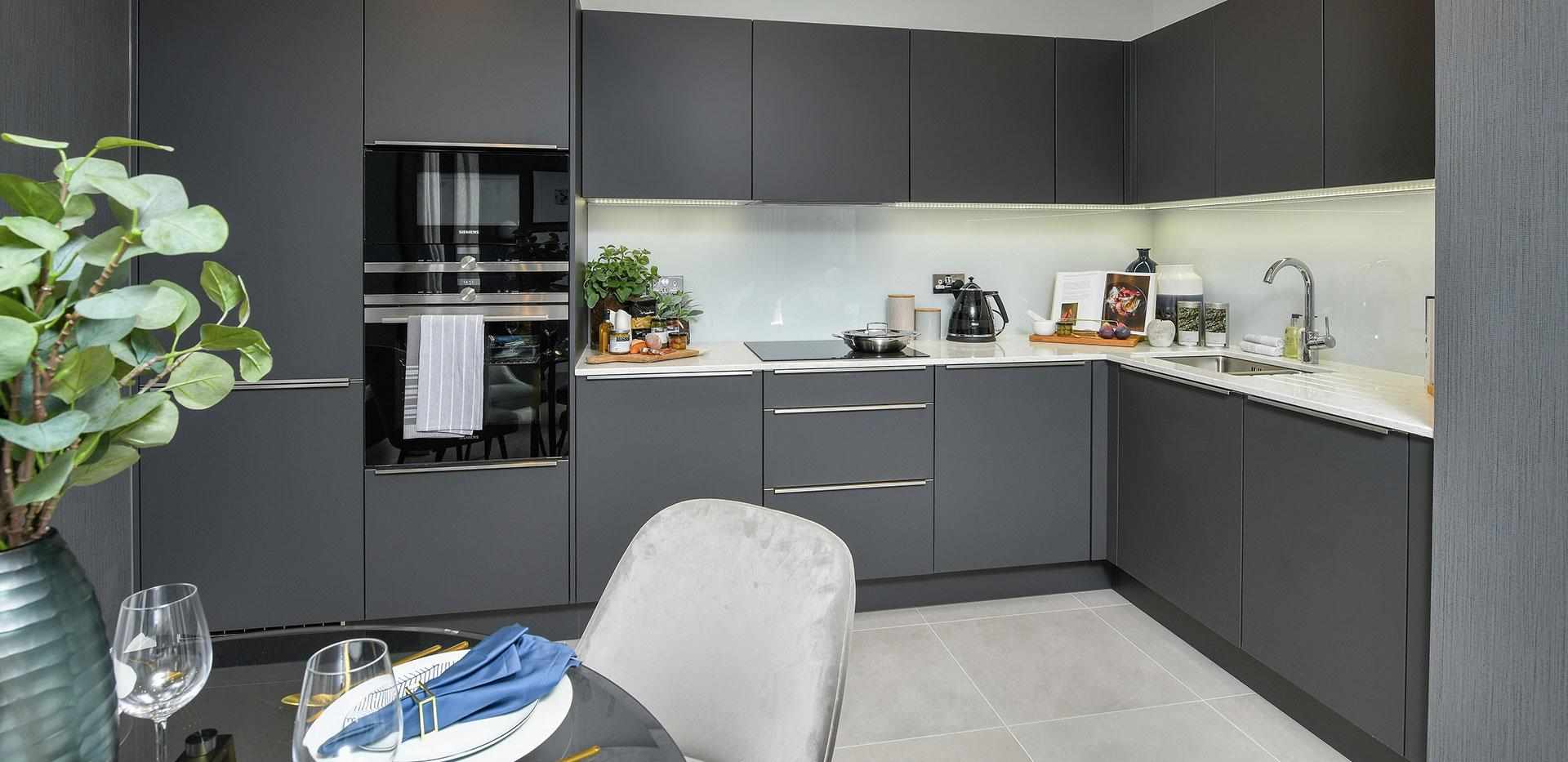 Berkeley, Royal Wells Park, 2 Bedroom Show Apartment, Kitchen