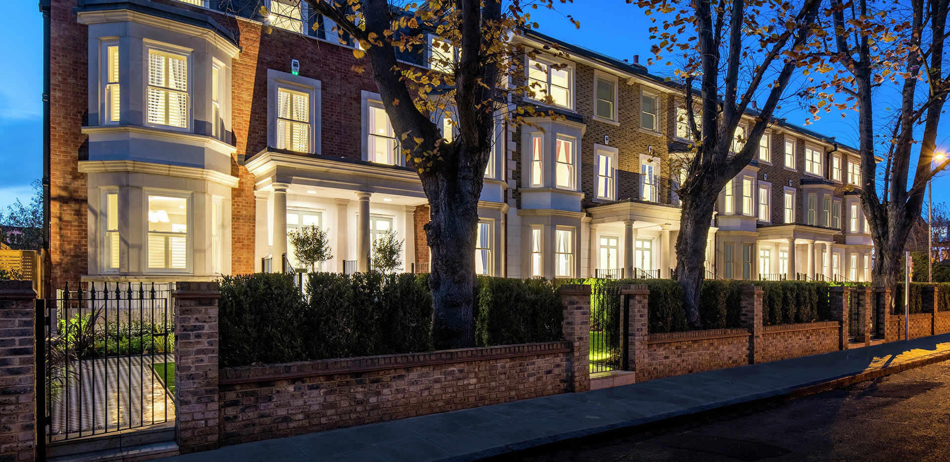 Berkeley, The Villas, Exterior, Dusk