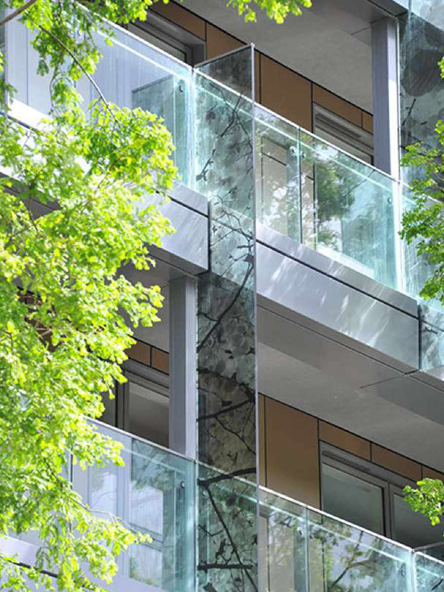 St James, Moore House, Balconies, Exterior