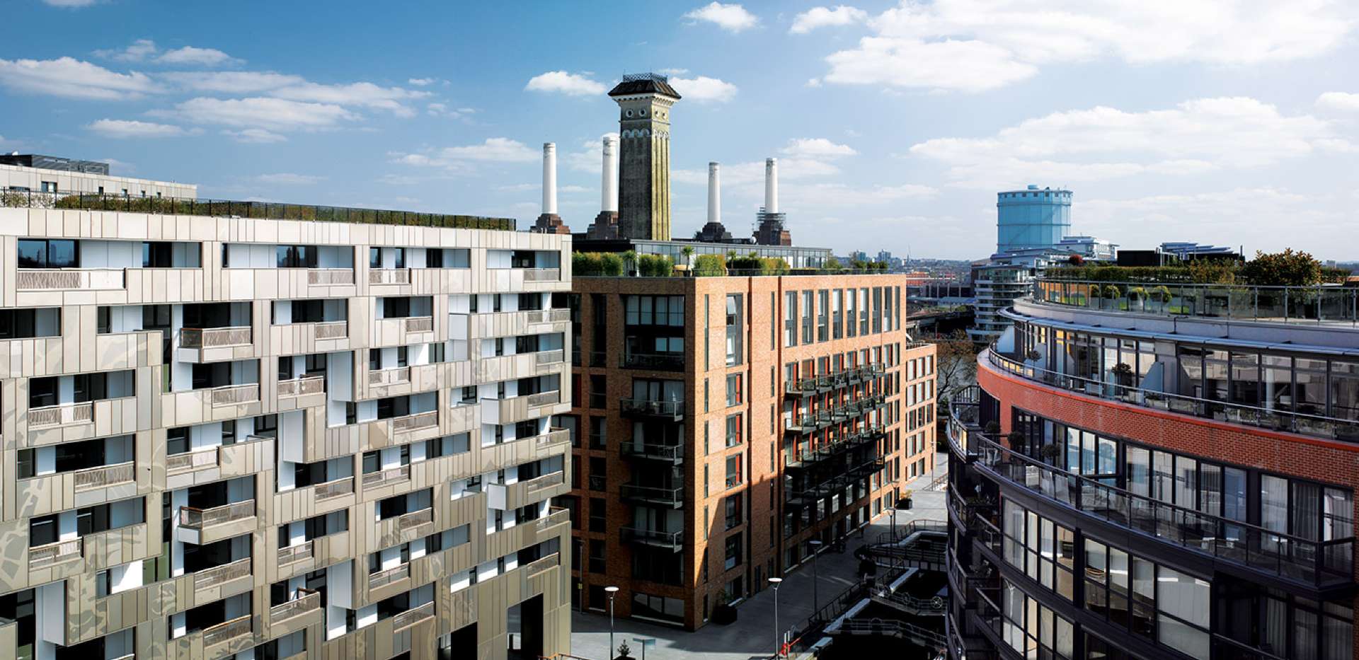 St James, Moore House, Exterior