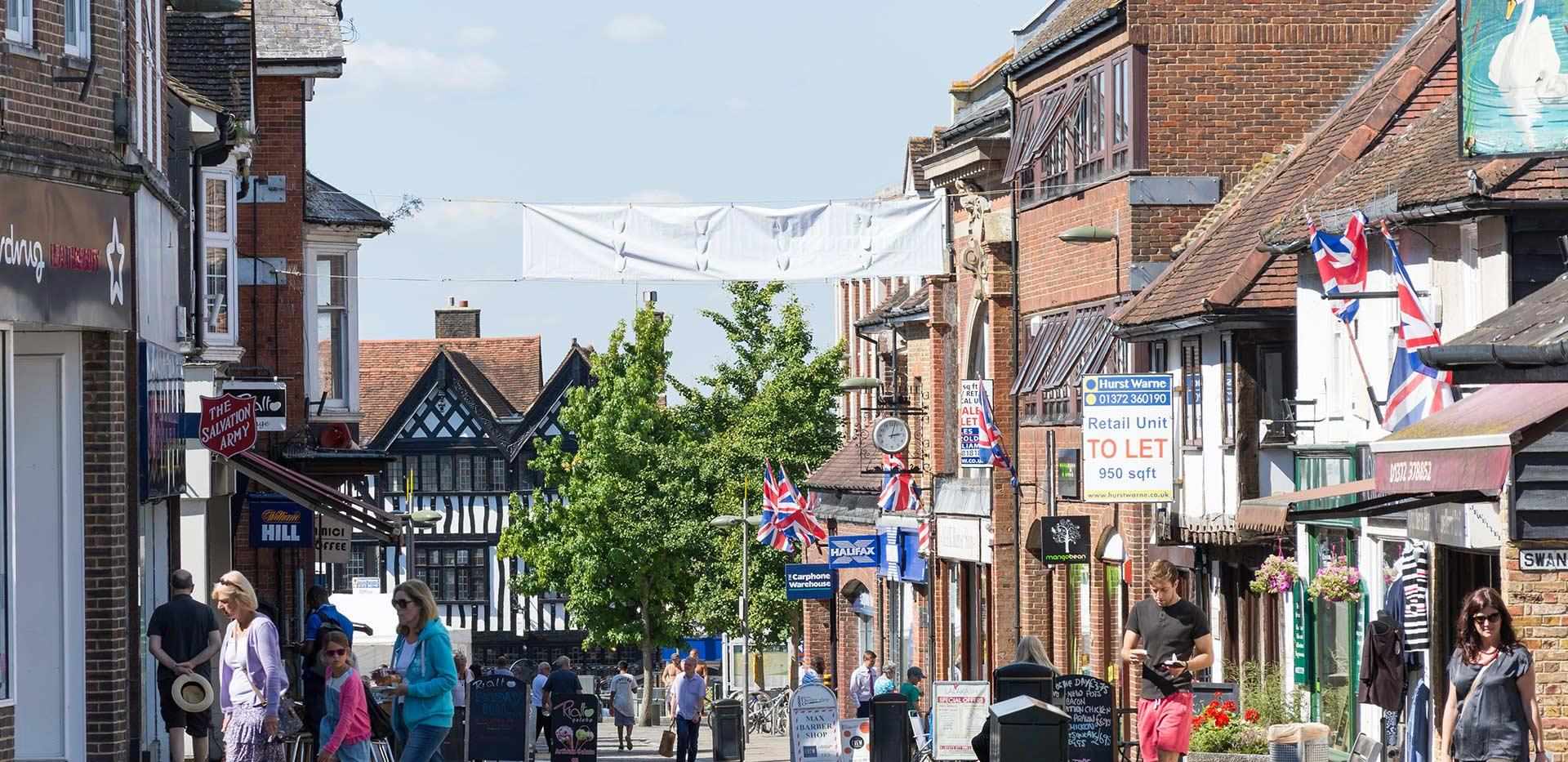 Berkeley, Princes Chase, Local Area, Leatherhead