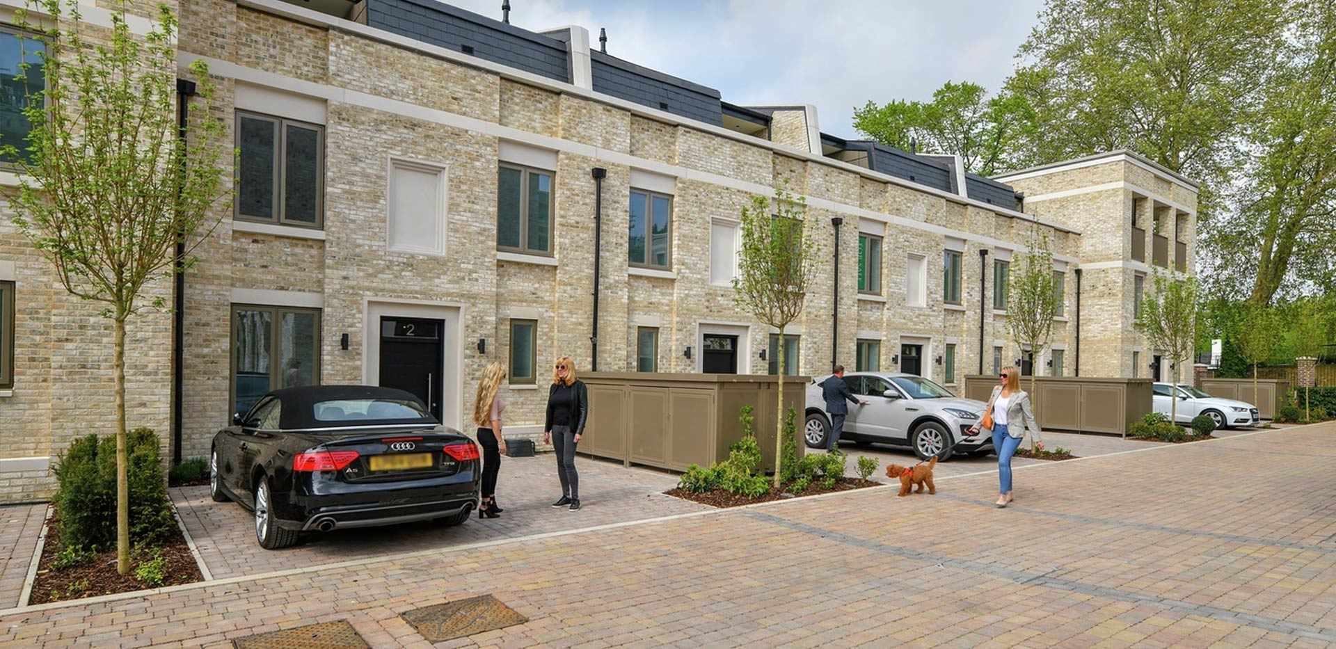 Berkeley, Forbury, The Villas, Exterior