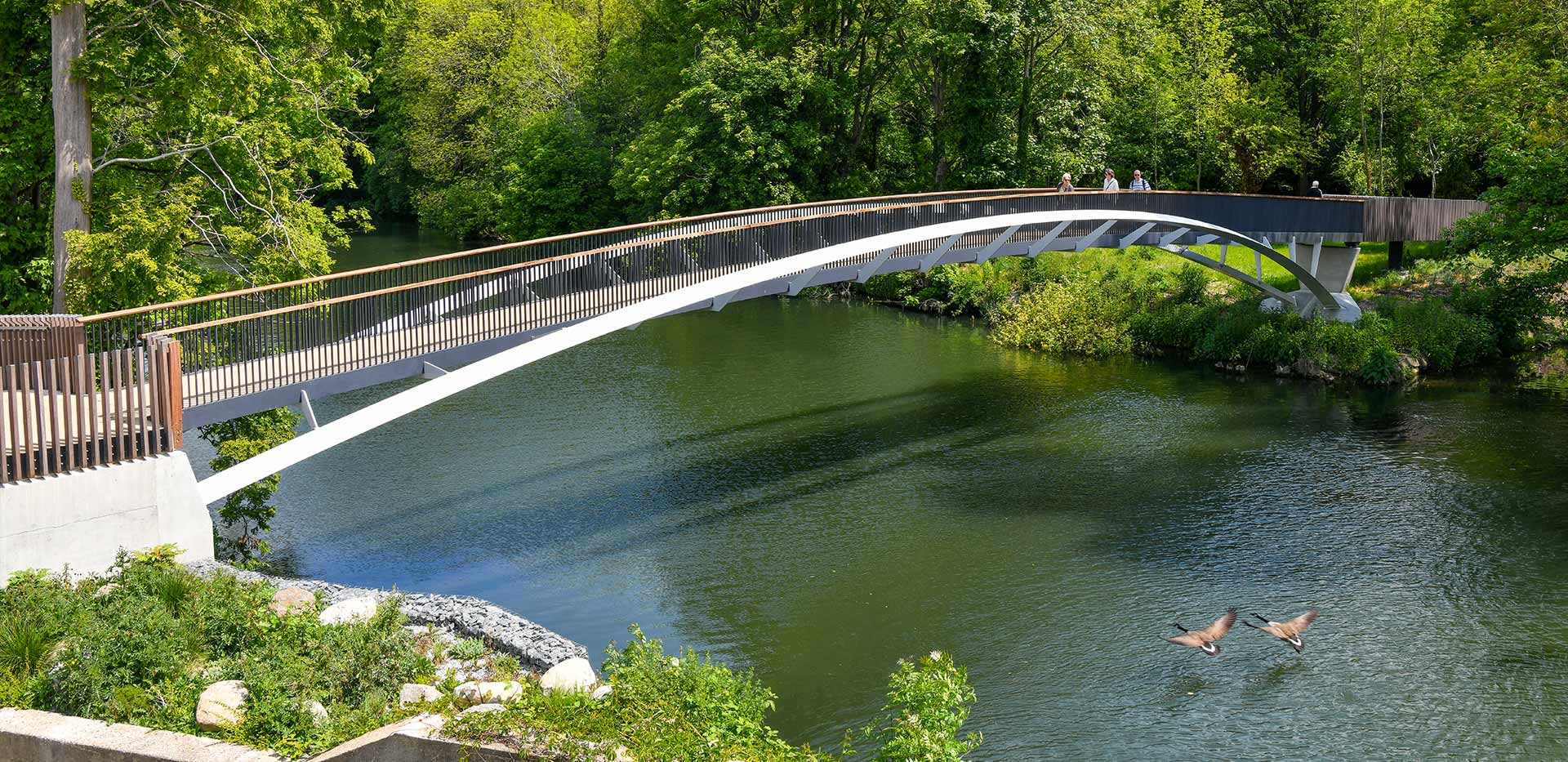 Berkeley, Taplow Riverside, Bridge