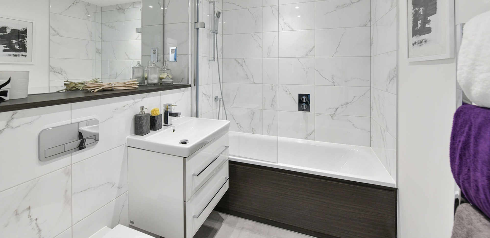 Berkeley, Royal Wells Park, Apartment, Interior, Bathroom