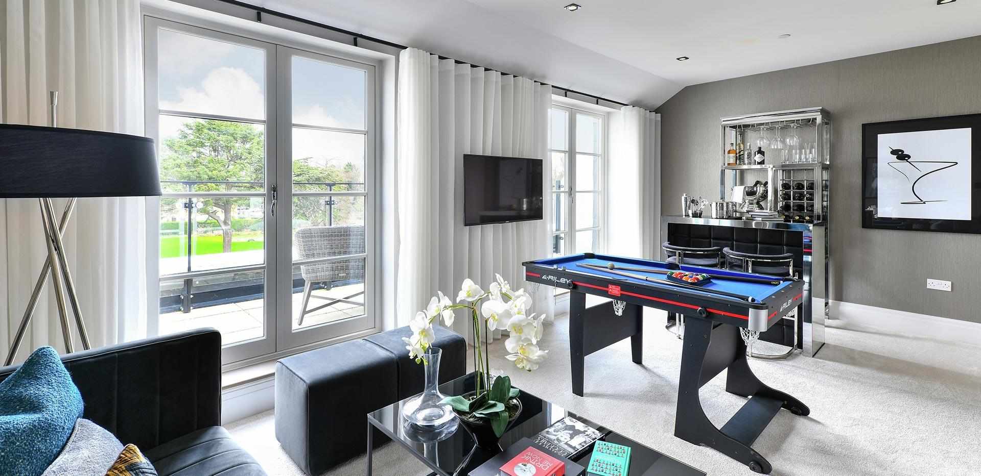 St James, Fitzroy Gate, House 31