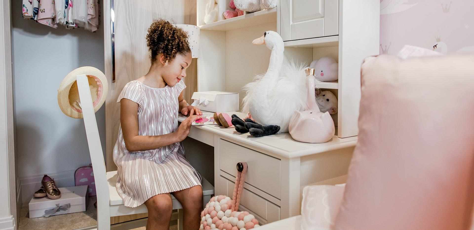 St James, Fitzroy Gate, House 31