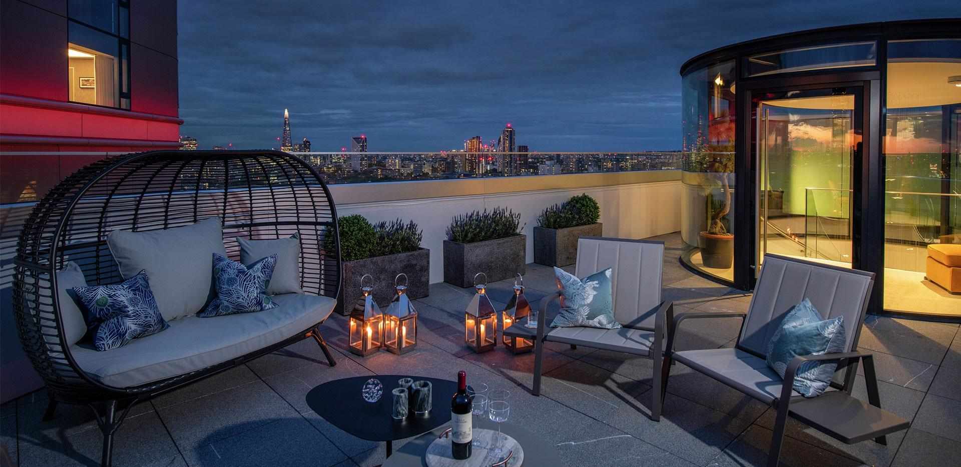 St James, The Corniche, Exterior, Terrace Views