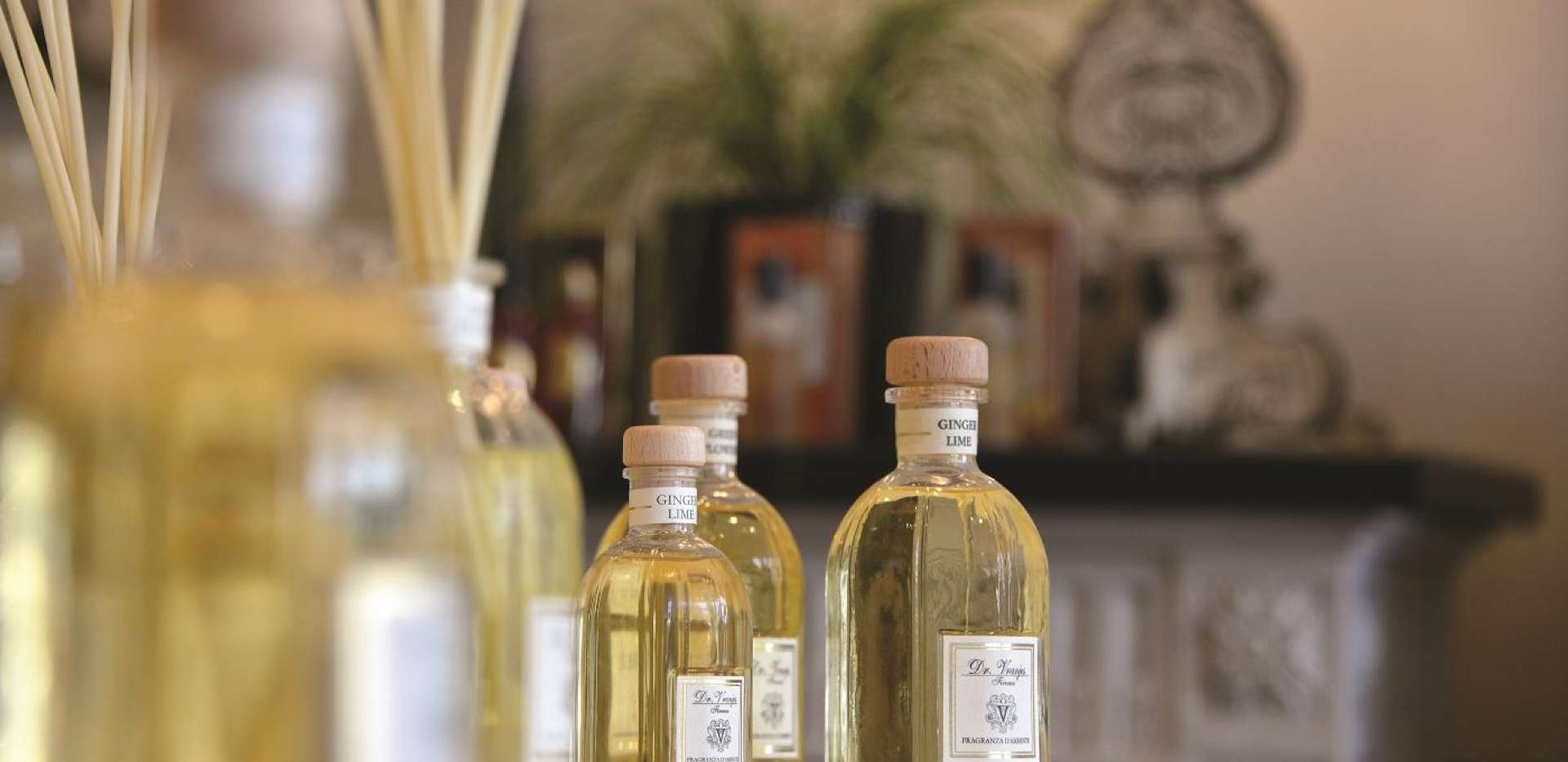 Berkeley, Marryat Place, Shops, Local Area