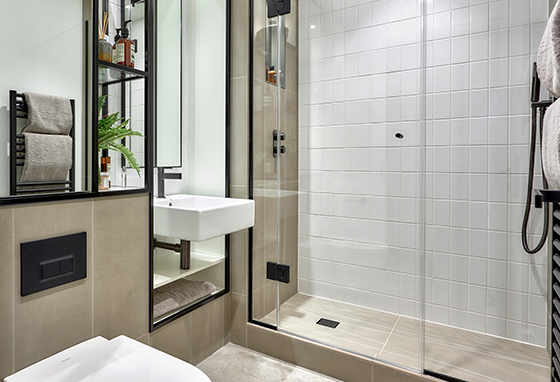 St George, Grand Union, Specification, Bathroom