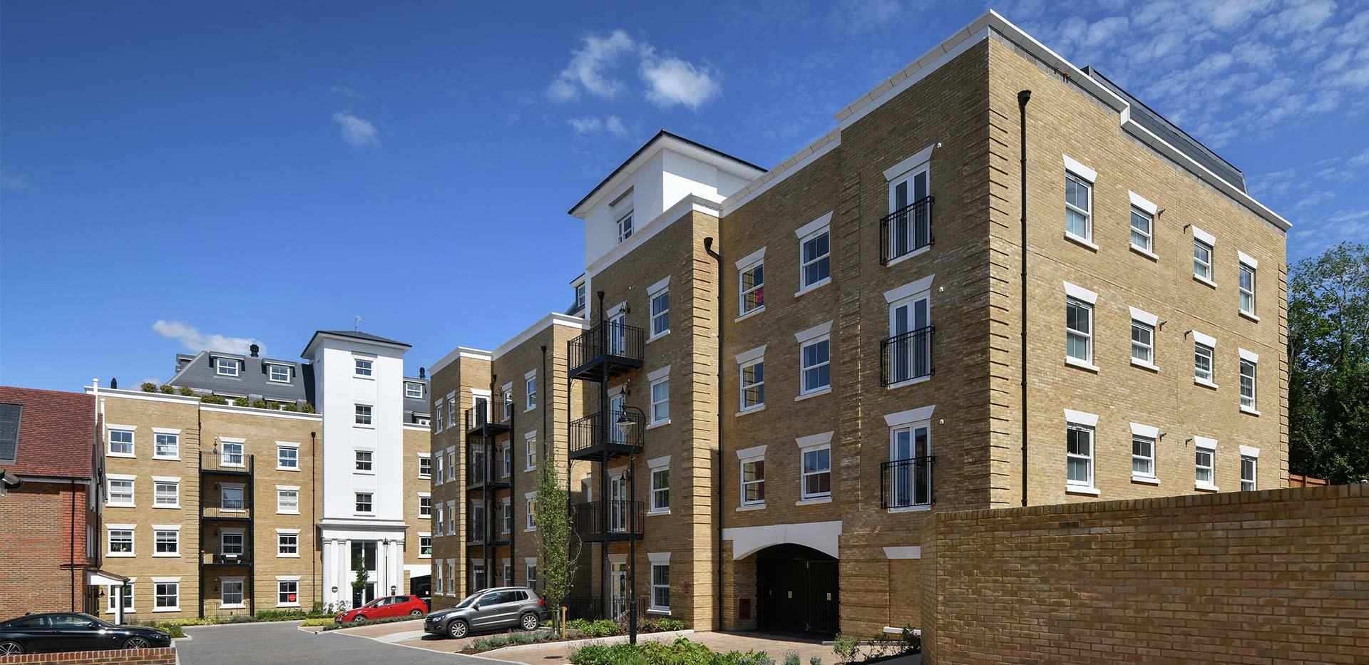 Berkeley, Royal Wells Park, Apartments, Exterior