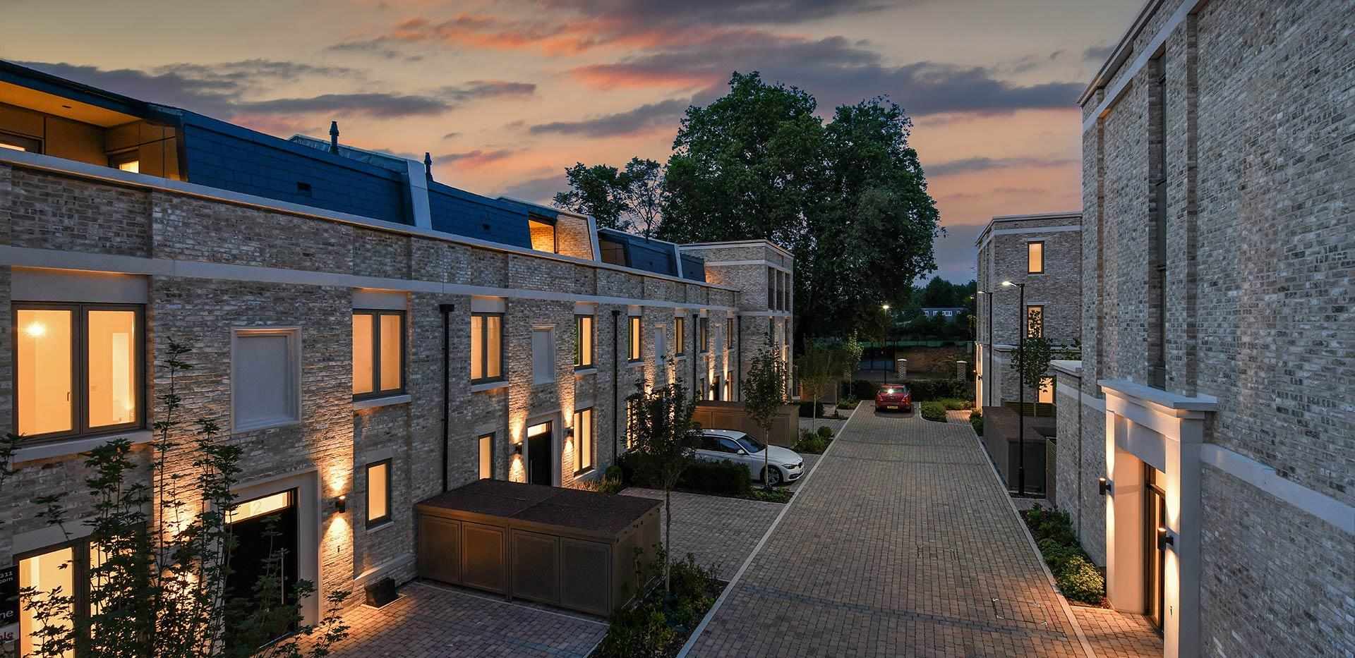 Berkeley, Forbury, The Villas, Exterior