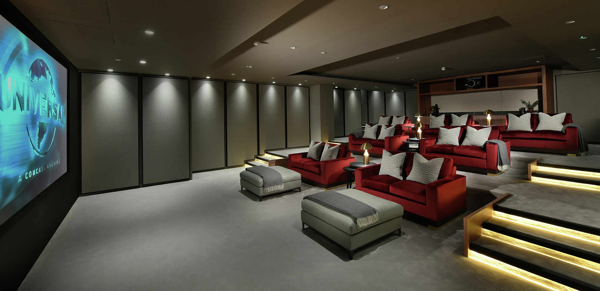 St James, Albert Embankment, The Dumont, Facilities, Cinema