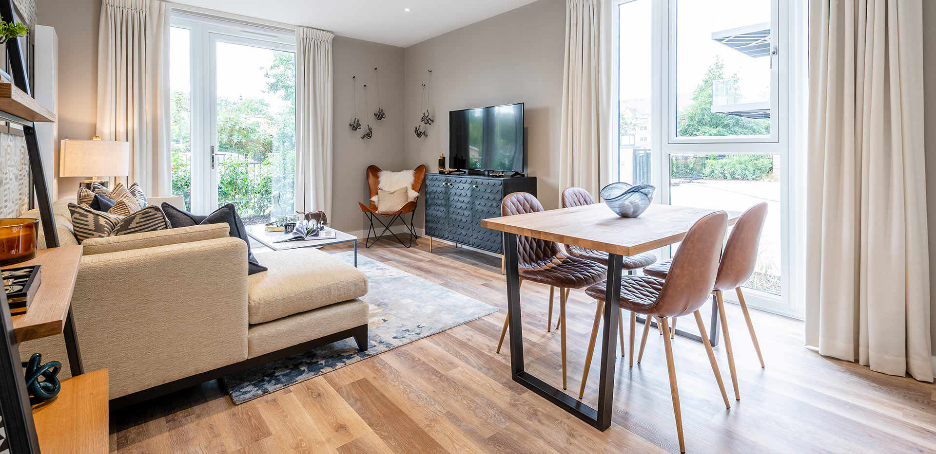 St William, Fairwood Place, Reception