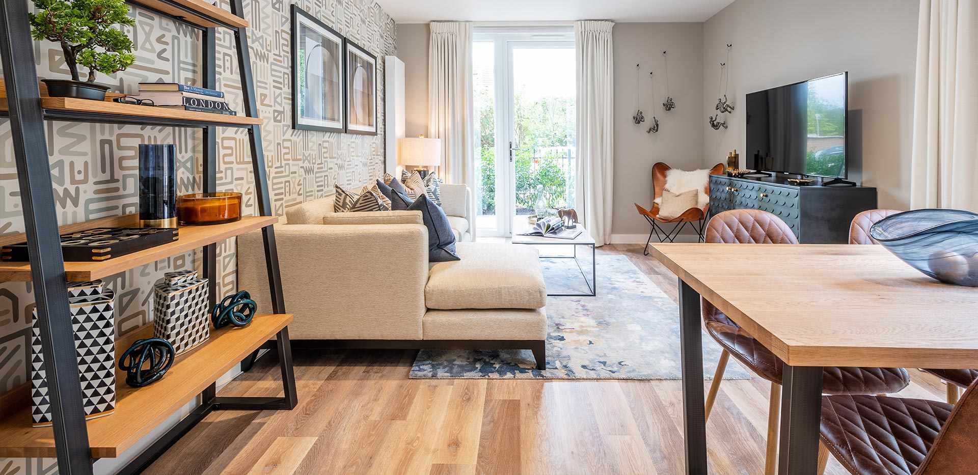 St William, Fairwood Place, Reception