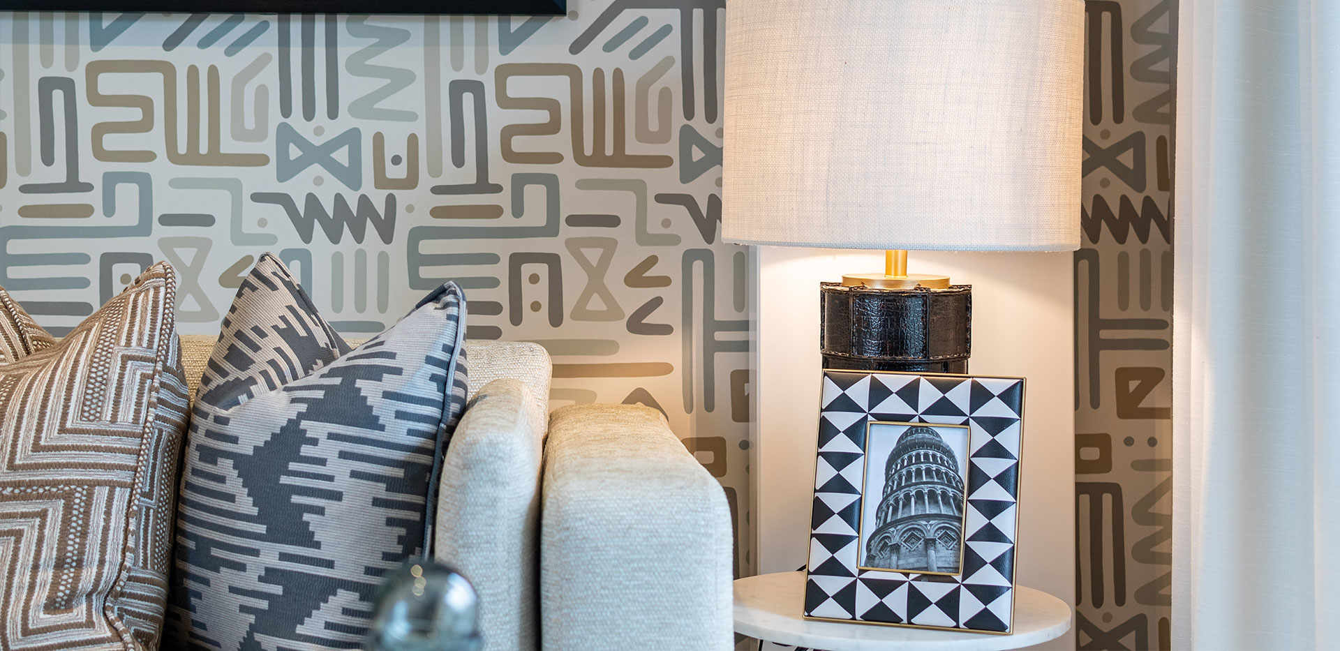 St William, Fairwood Place, Reception