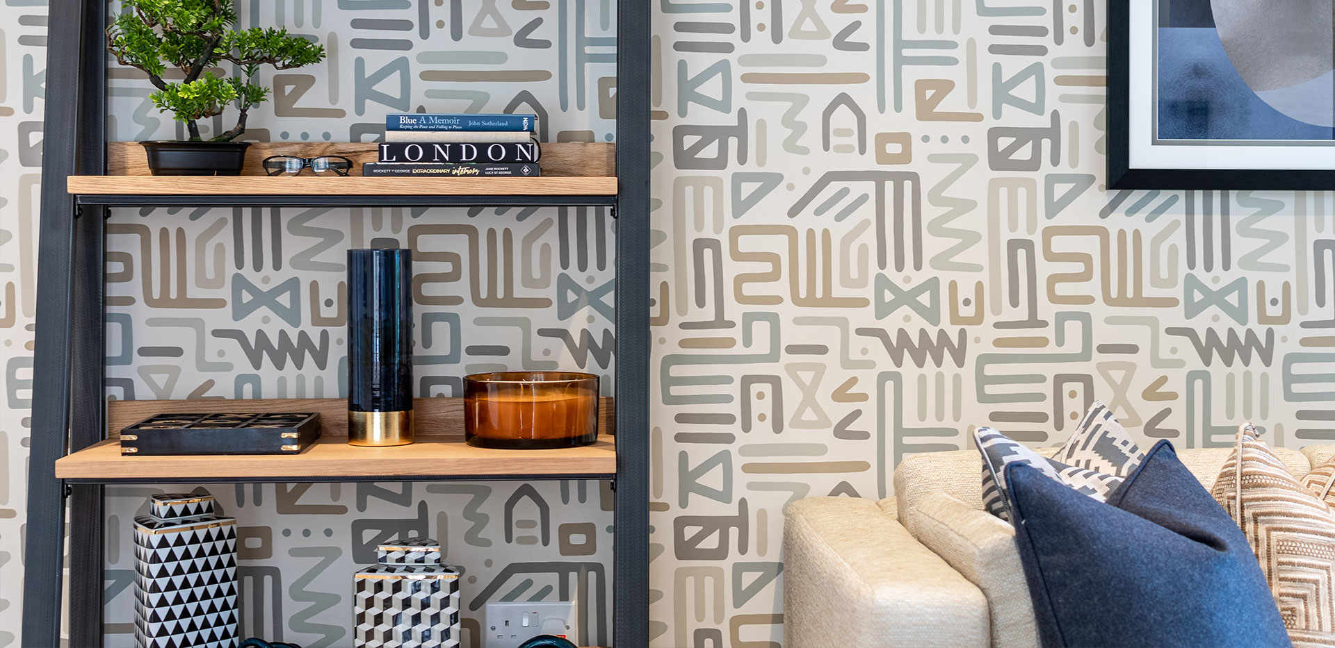 St William, Fairwood Place, Reception