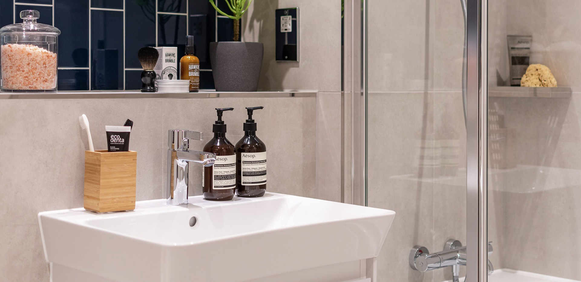 St William, The Cottonworks, Bathroom