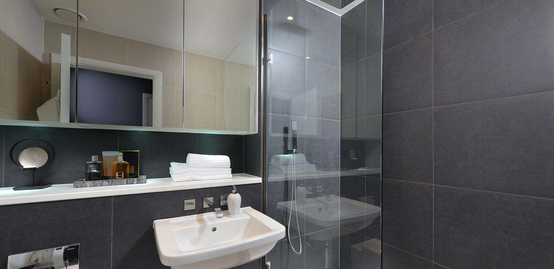 Berkeley, Saffron Square, Property D15.01, Bathroom, Shower, Interior