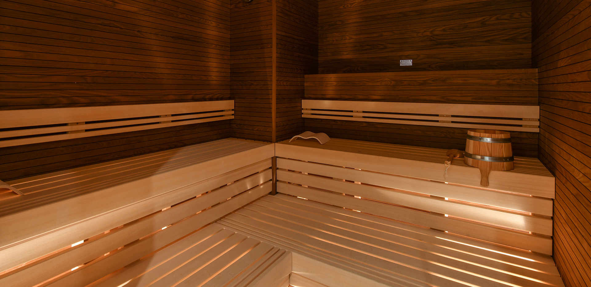 Berkeley, 250 City Road, Facilities, Sauna