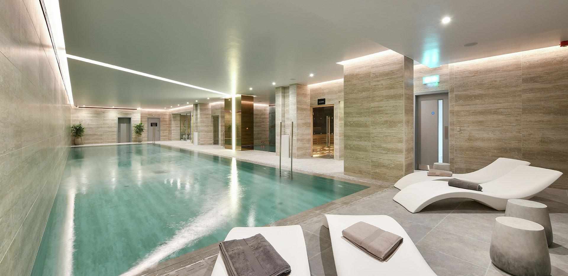 Berkeley, 250 City Road, Facilities, Swimming Pool