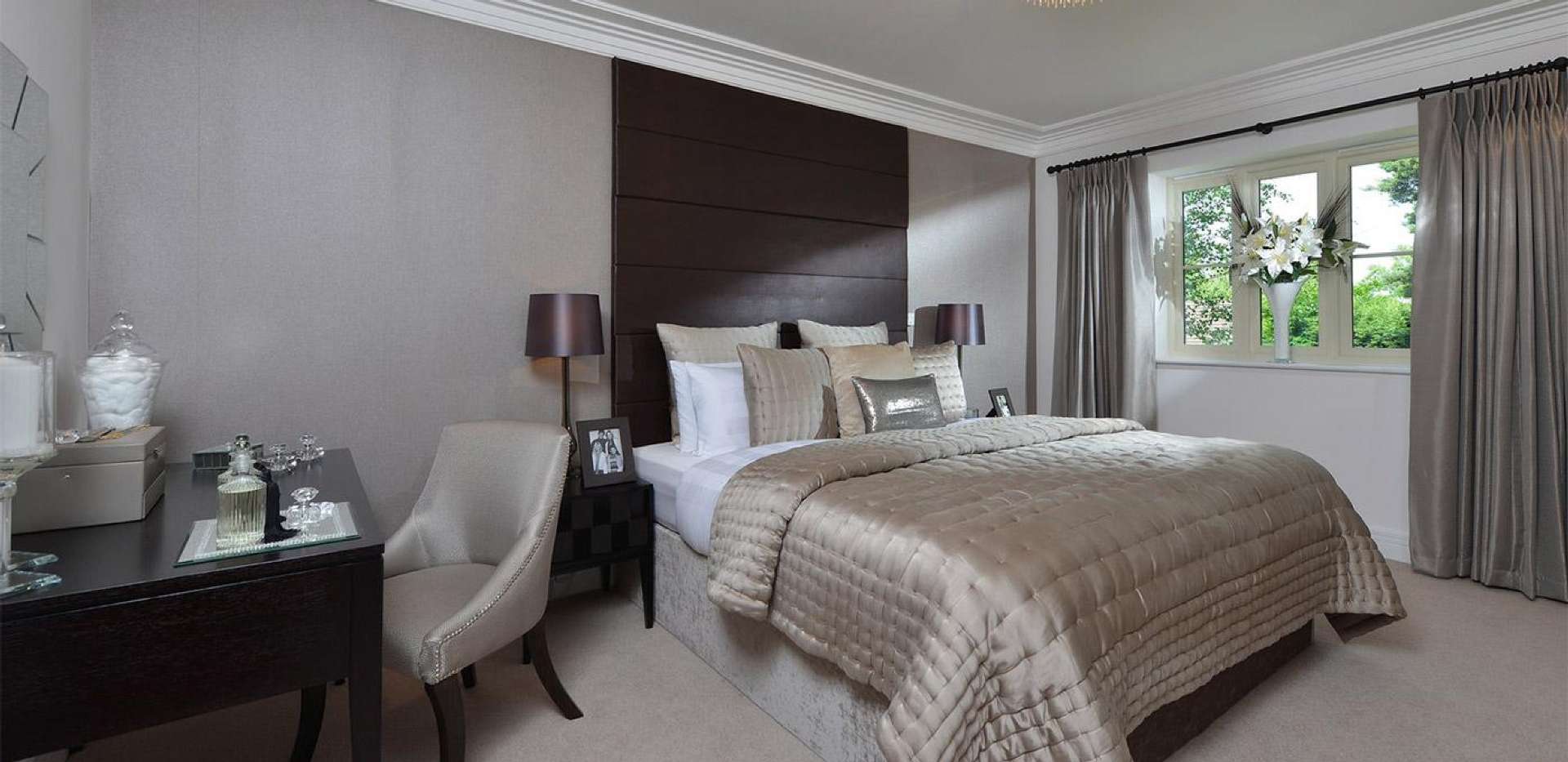 Berkeley, Queensbury Gardens, Bedroom, Interior