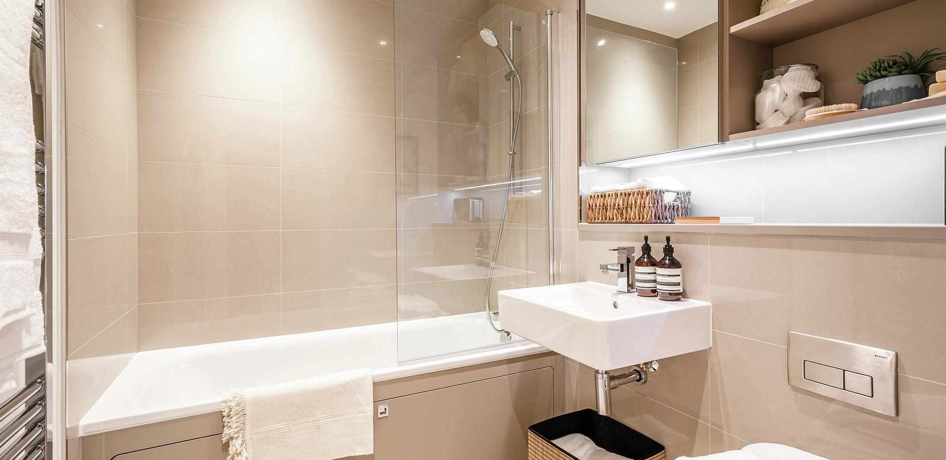 St William, Fairwood Place, Bathroom