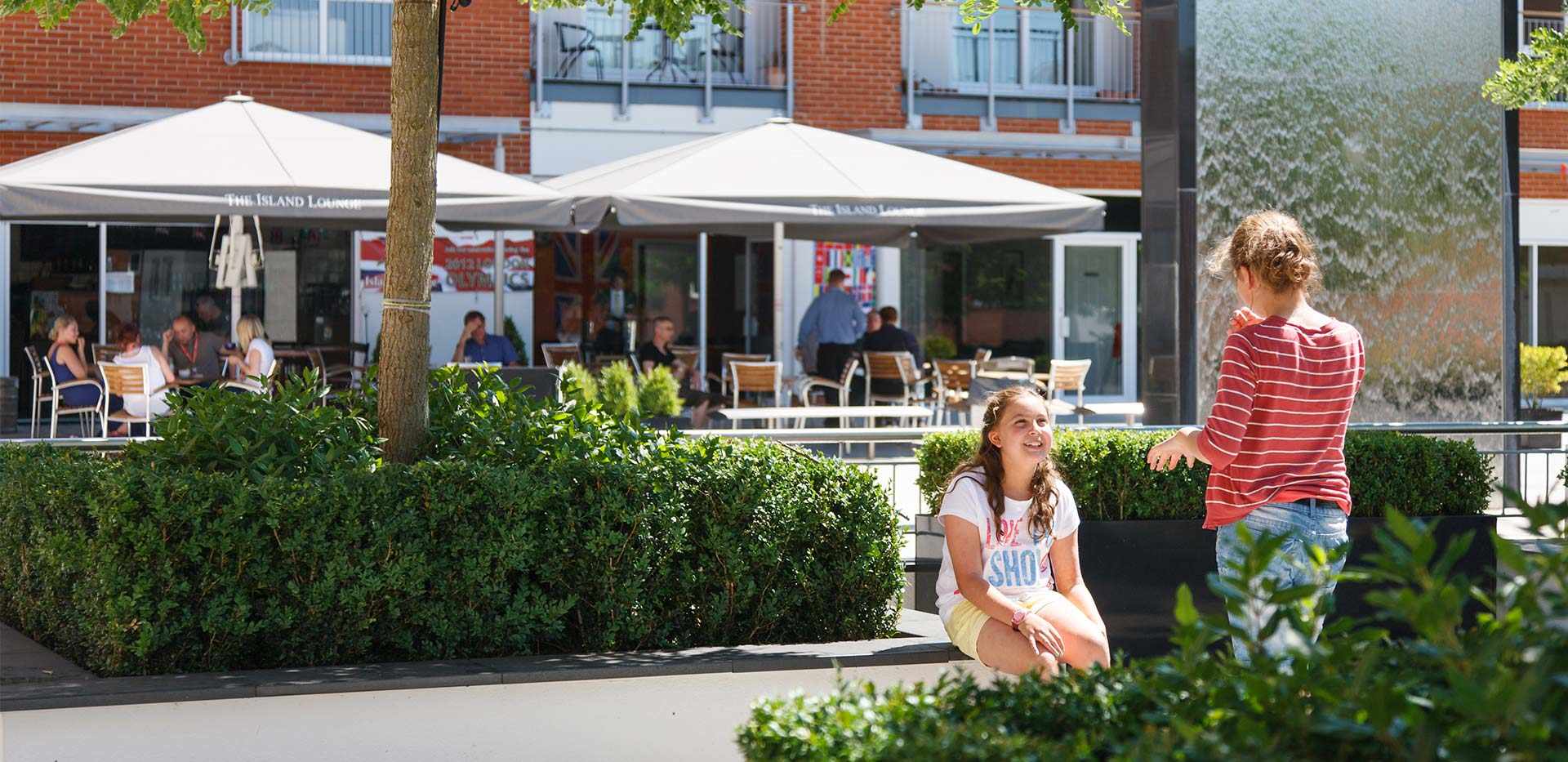 Berkeley, Kennet Island, Development Exterior