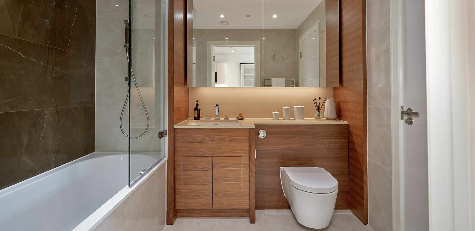 St George, Battersea Reach, Interior, Bathroom