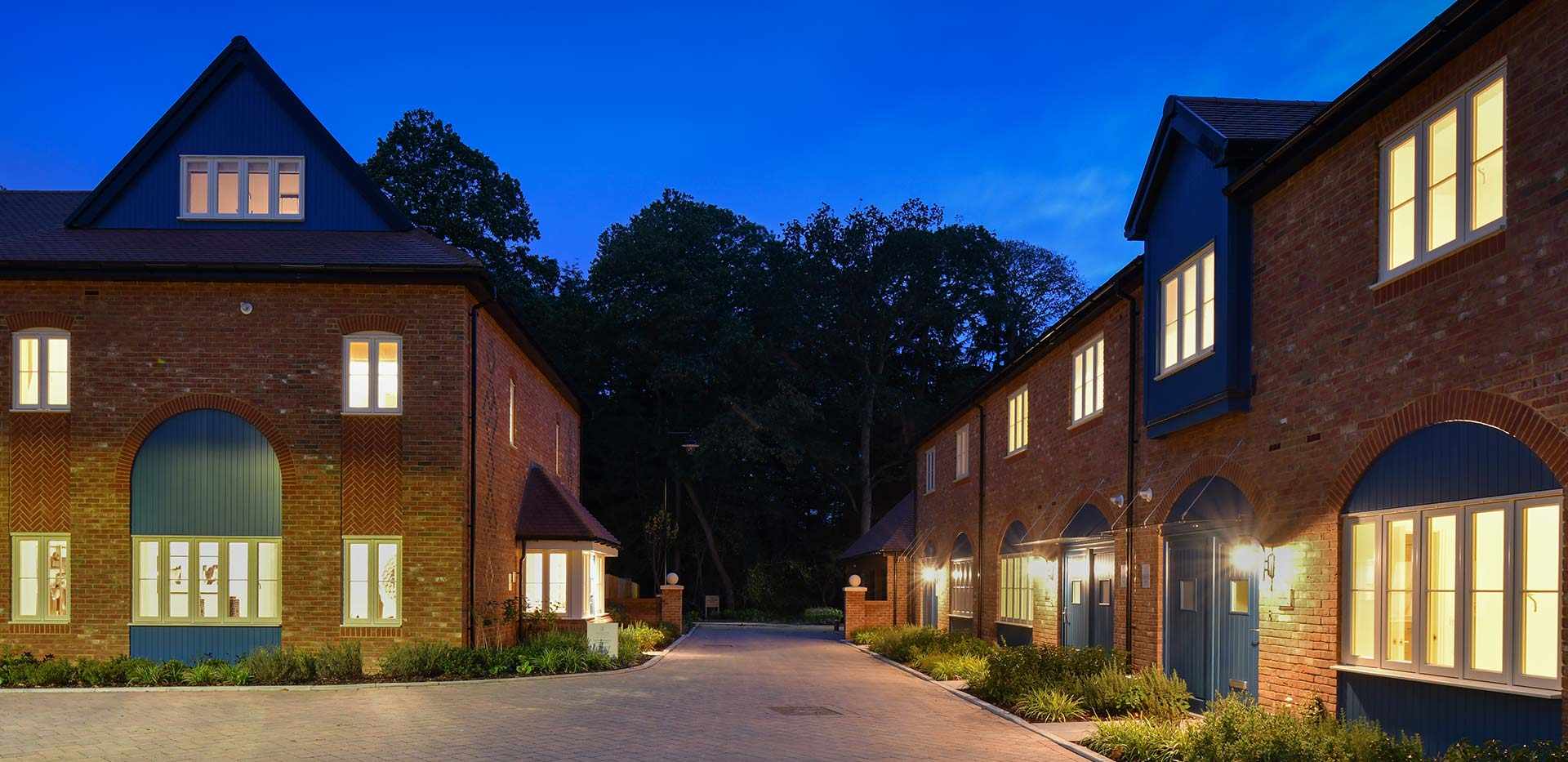 Berkeley, Brompton Gardens, The Brackens, Brackens Exterior