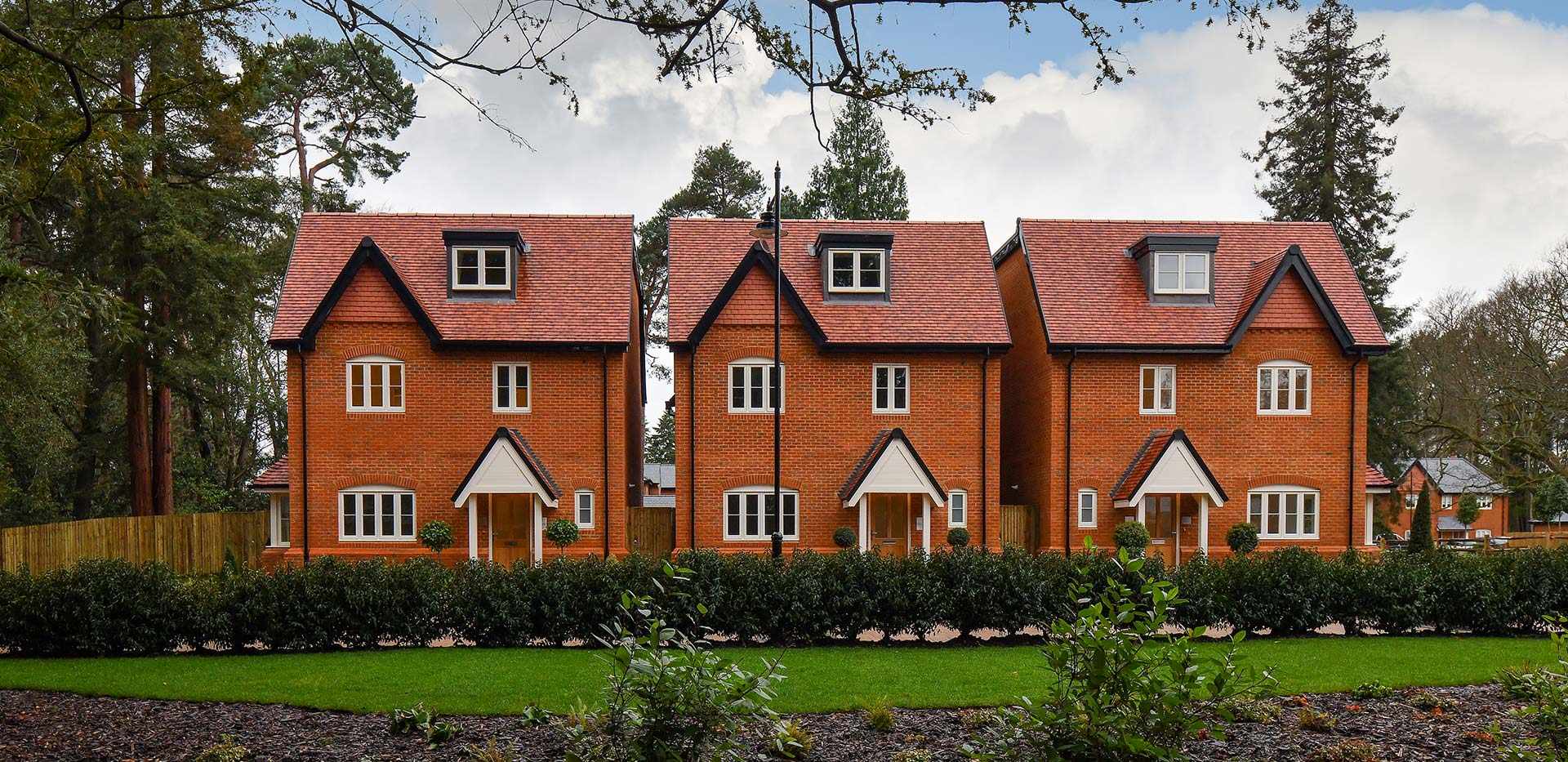 Berkeley, Brompton Gardens, The Brackens, Brackens Exterior