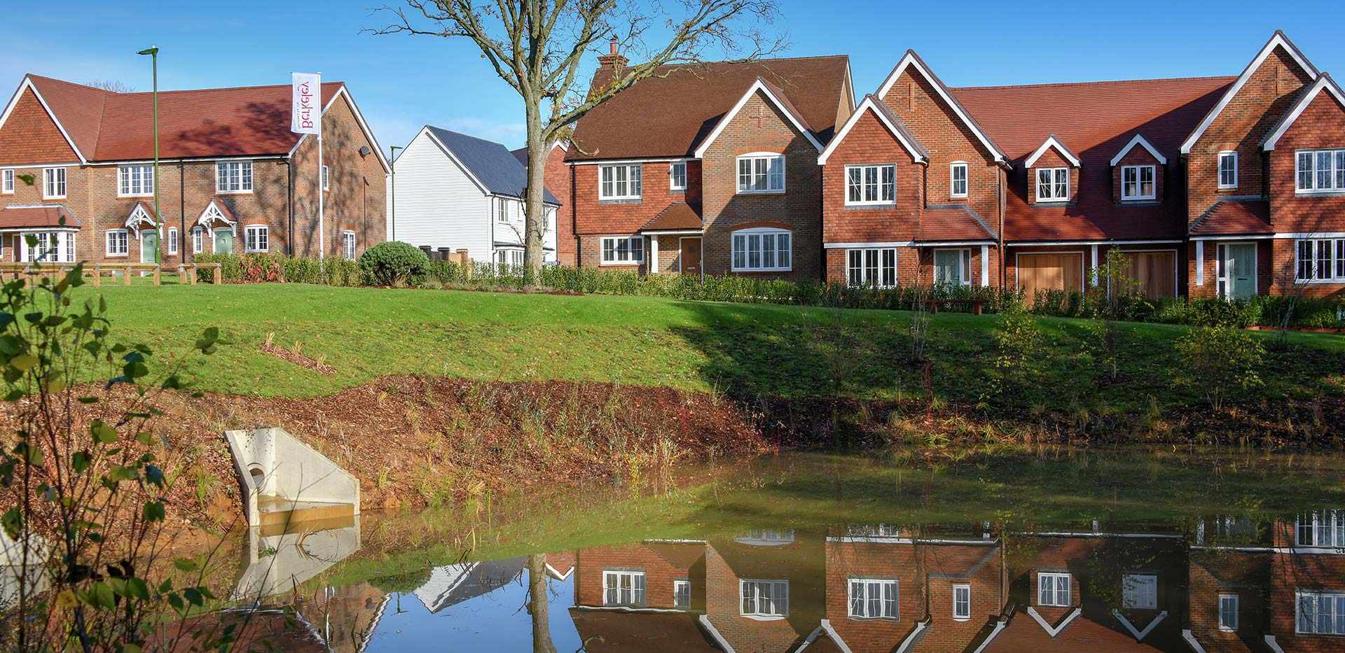 Berkeley, Barleycroft, Exterior