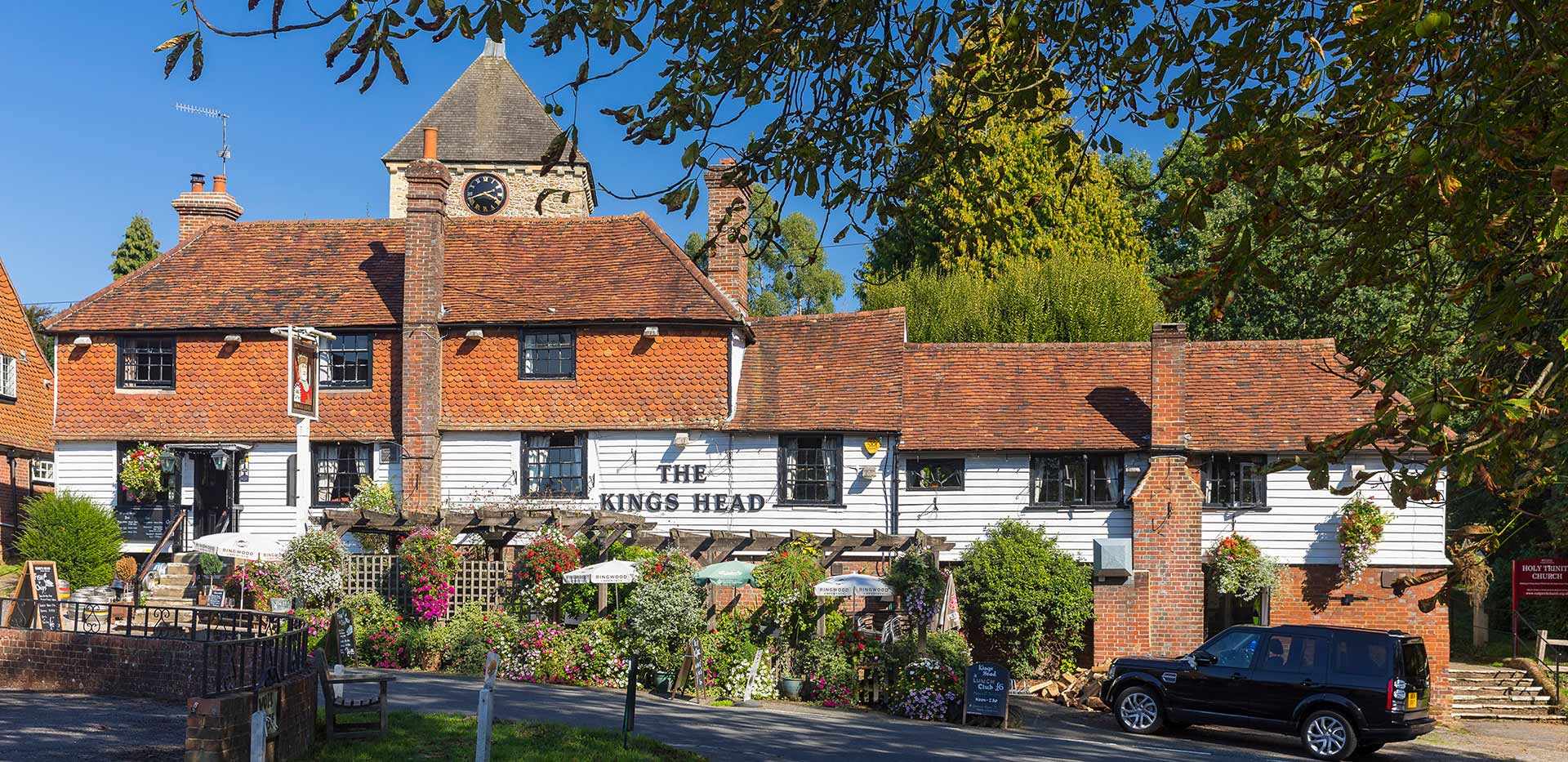 Berkeley, Barleycroft, Local Area