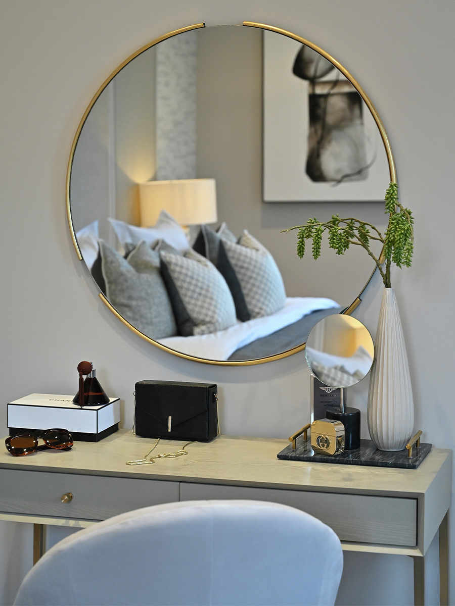 Berkeley, Richmond Chase, Apartment Interior, Bedroom