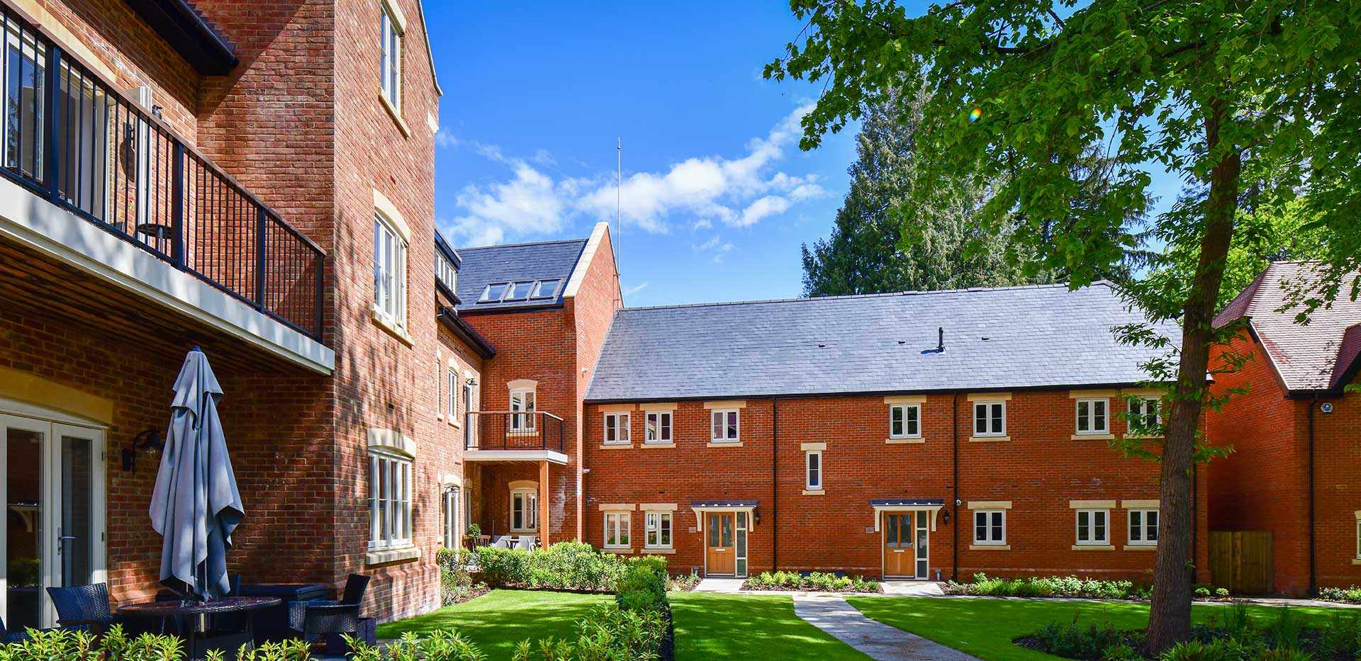 Berkeley, Brompton Garden, Exteriors