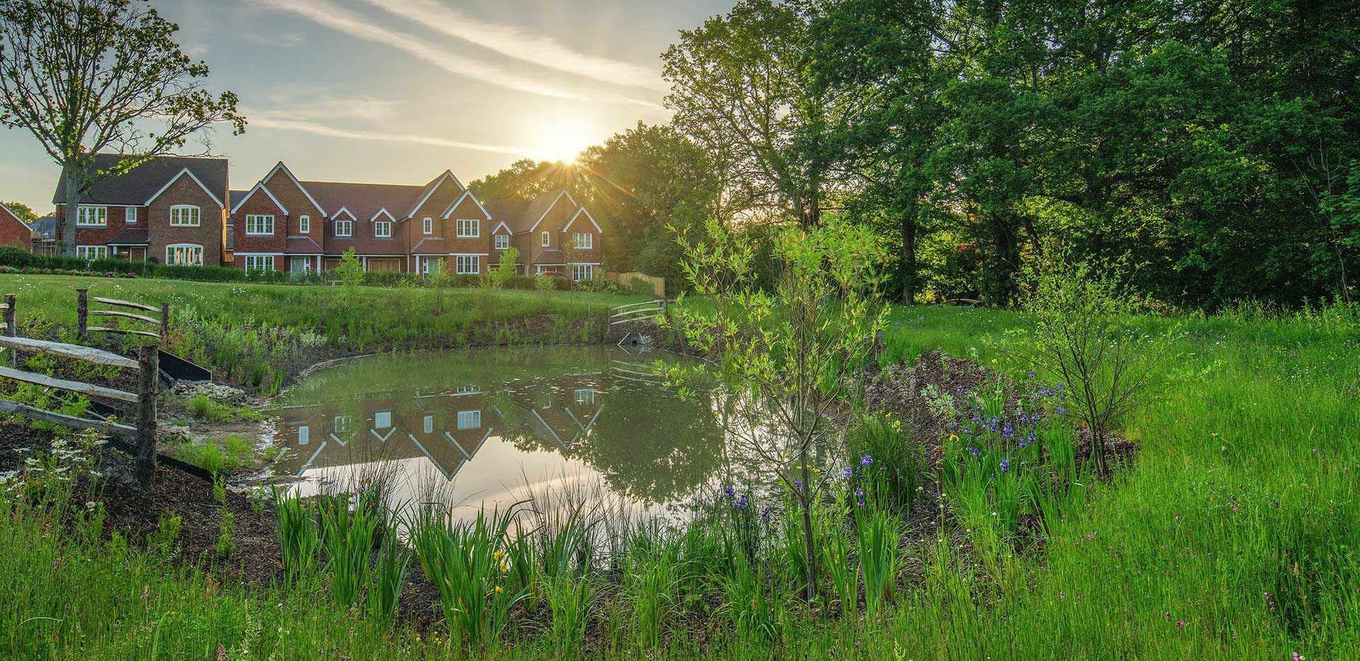Berkeley, Barleycroft, Exterior