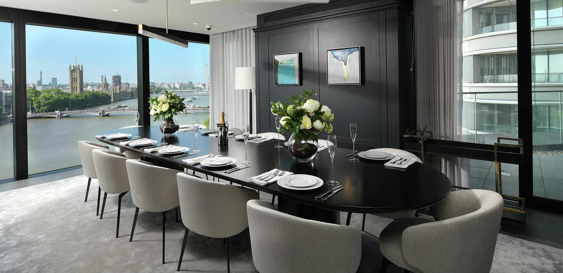 St James, Albert Embankment, The Dumont, Facilties, Dining