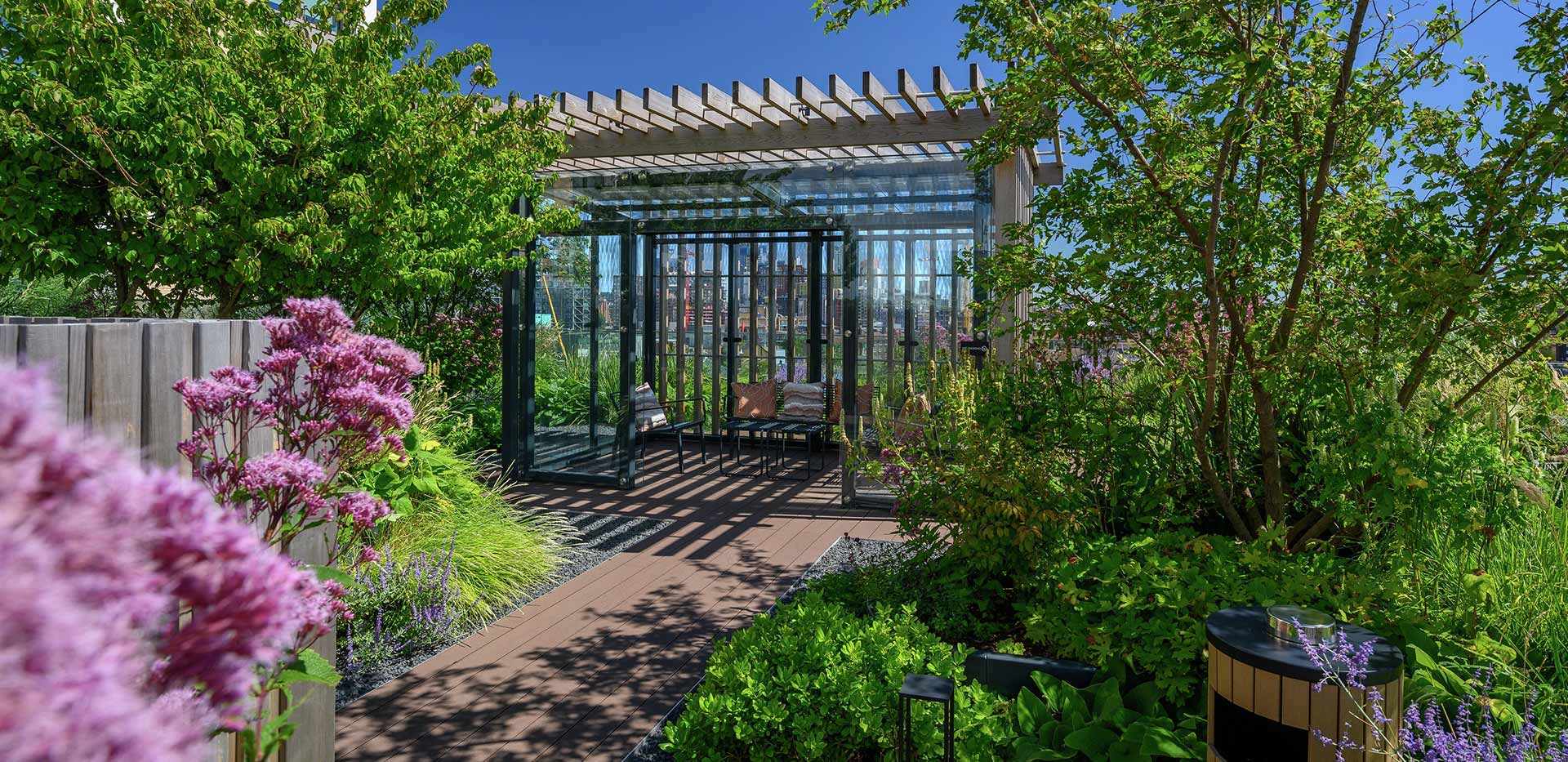 St William, Prince of Wales Drive, Resident Facilities