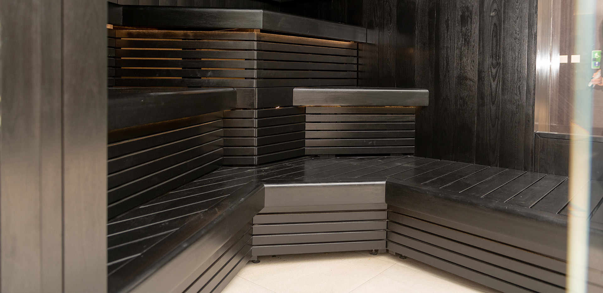 St William, Prince of Wales Drive, Resident Facilities