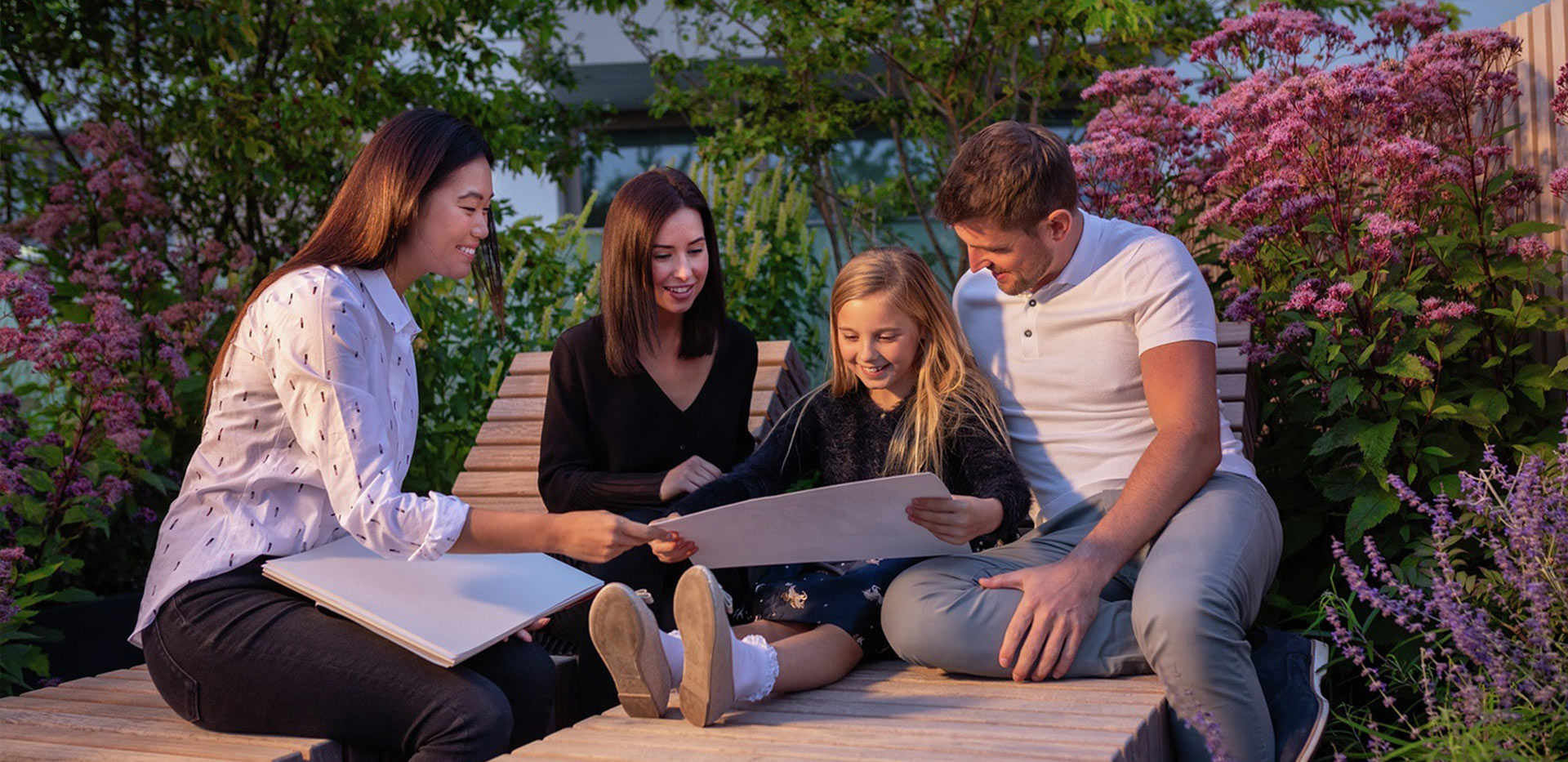 St William, Prince of Wales Drive, Lifestyle