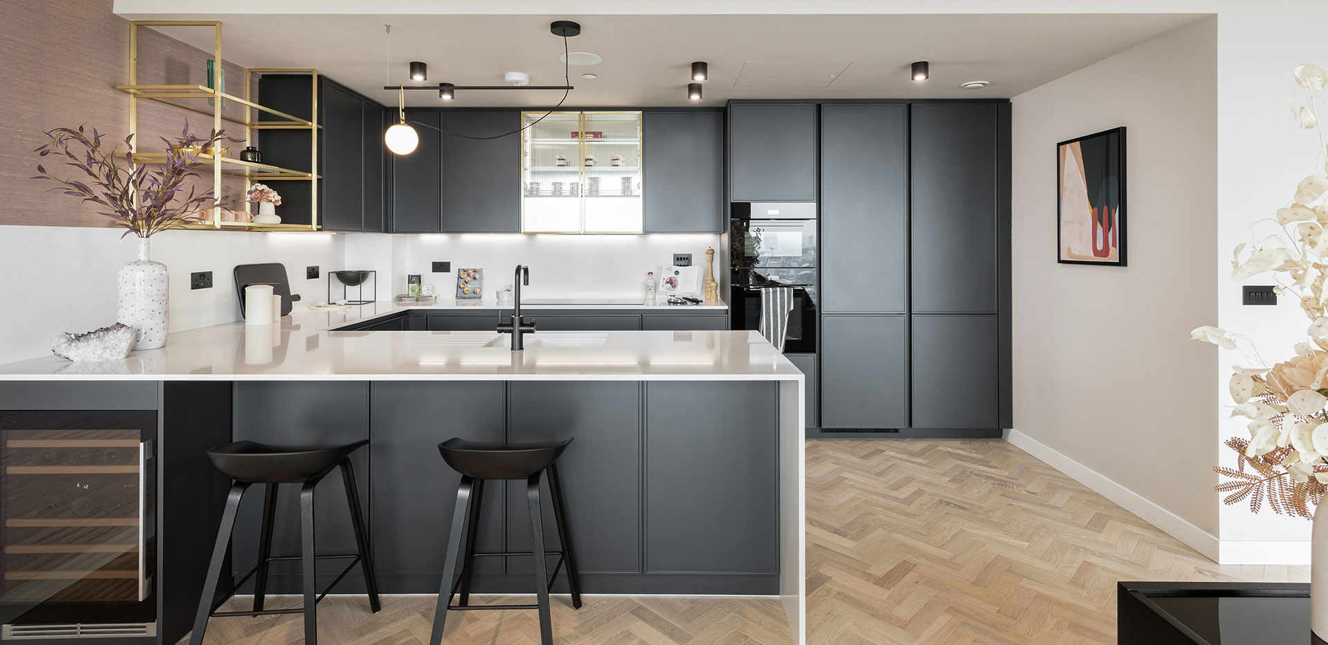 Berkeley, 250 City Road, Show Apartment 33.04, Interiors, Kitchen