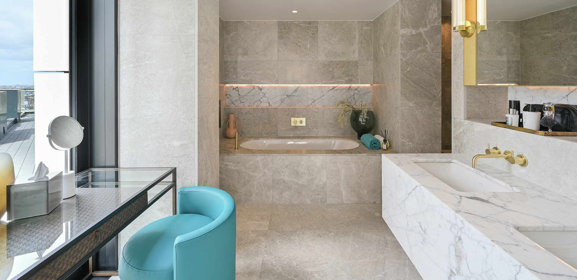 St James, The Dumont, Alta Collection Showhome, Bathroom