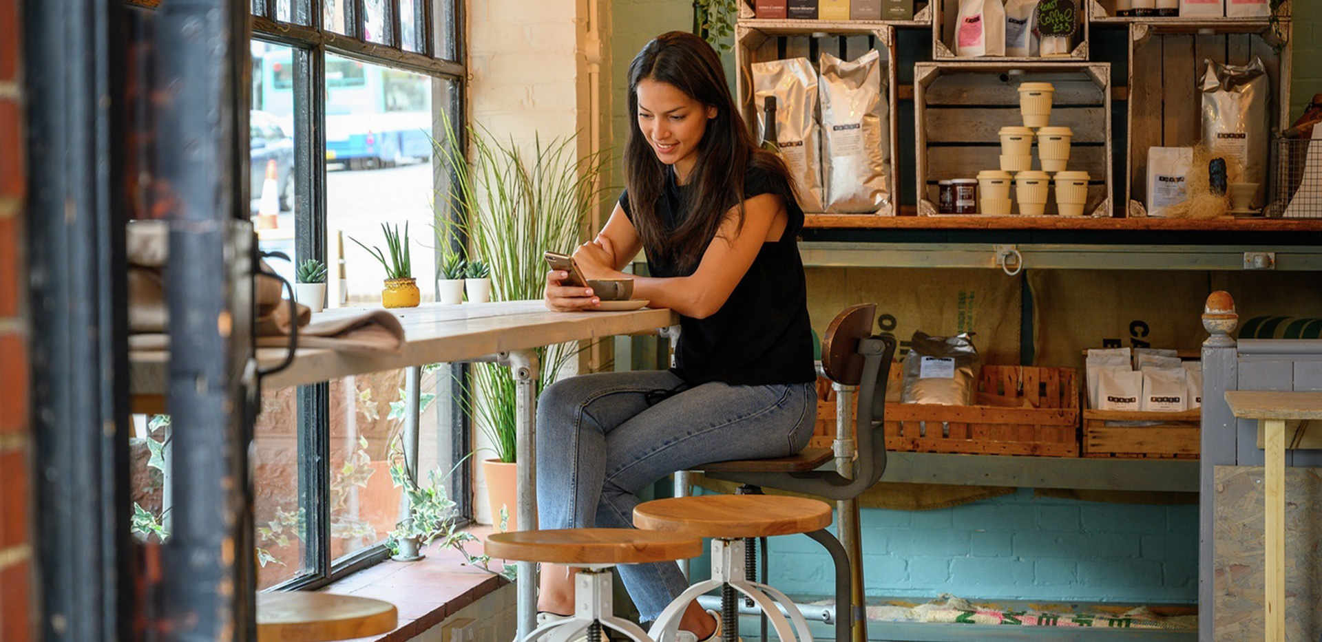 St William, Courtyard Gardens, Lifestyle